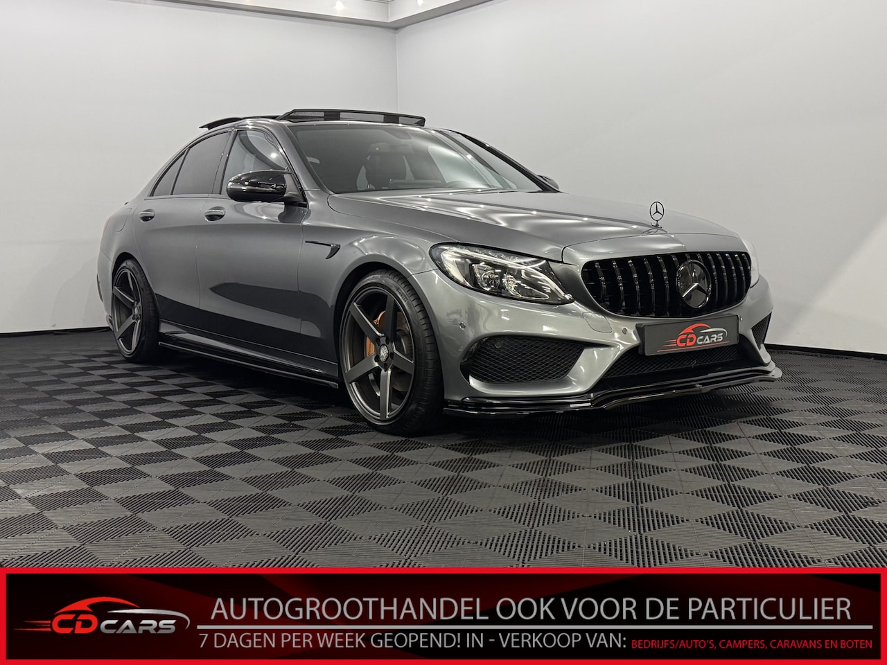 Mercedes-Benz C-klasse - 180 AMG Sport Pano, Half leder, Camera, Burmester, Stoelverwarming, Keyless start, Cruise - AutoWereld.nl
