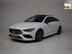Mercedes-Benz CLA-klasse Shooting Brake - 180 AUT AMG ORG.NED / EL STOELEN / SFEERVERLICHTING / PANORAMADAK / NIGHT-PAKKET / NAP