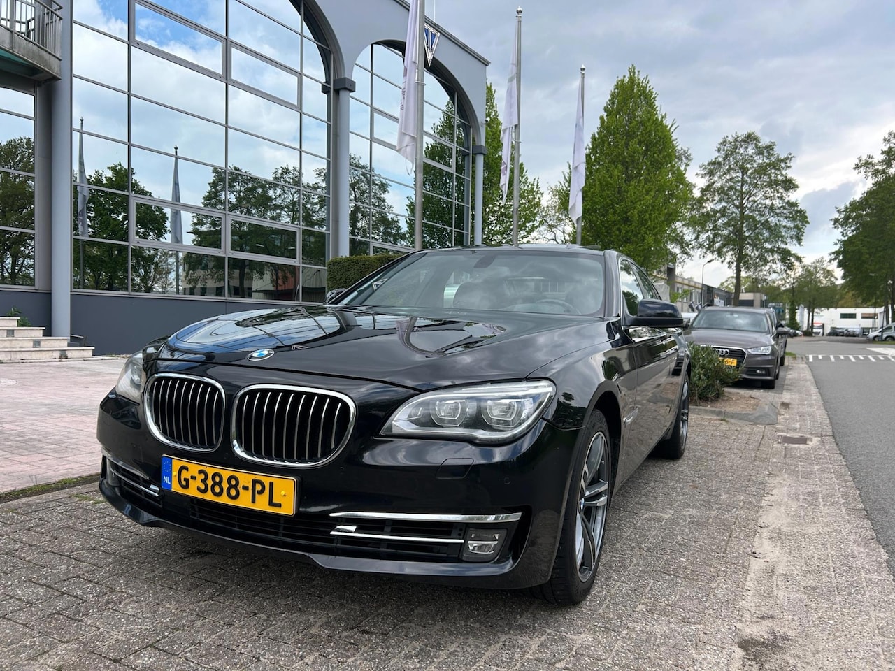 BMW 7-serie - 740i High Executive aut /schuifd,M sport /navi - AutoWereld.nl