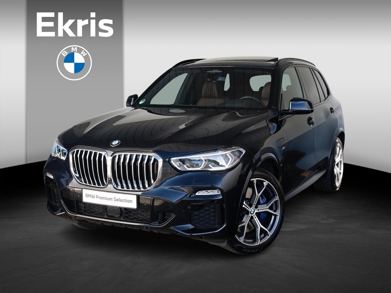 BMW X5 - xDrive45e | M Sportpakket | Innovationspakket | Comfort Access | Soft-Close | Panoramadak - AutoWereld.nl