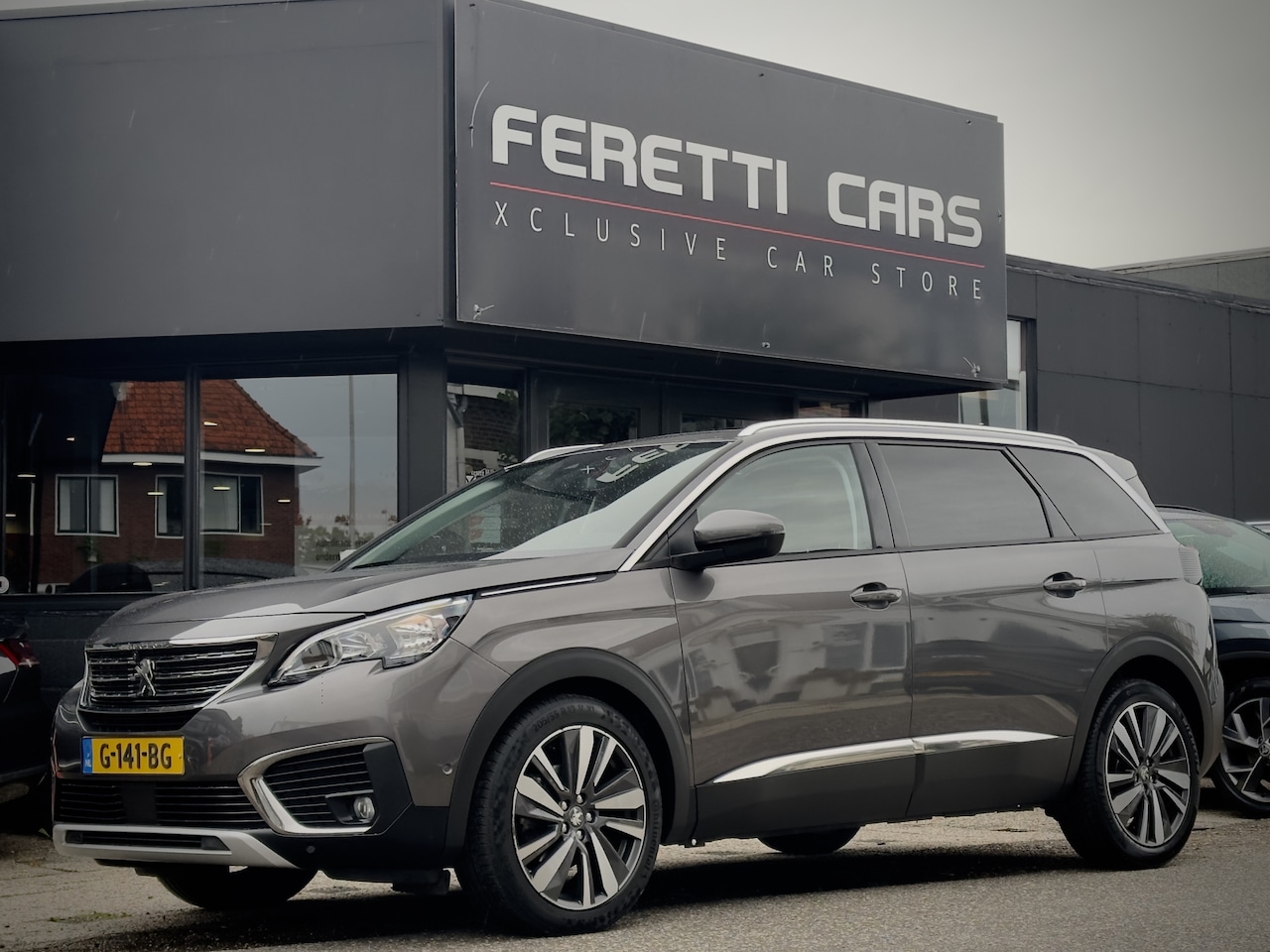 Peugeot 5008 - 1.6 AUT8 PURE-TECH BLUE PREMIUM PANODAK 7PERS LEDER NAVI CAMERA DIGI-DASH APPLE-CARPLAY LE - AutoWereld.nl