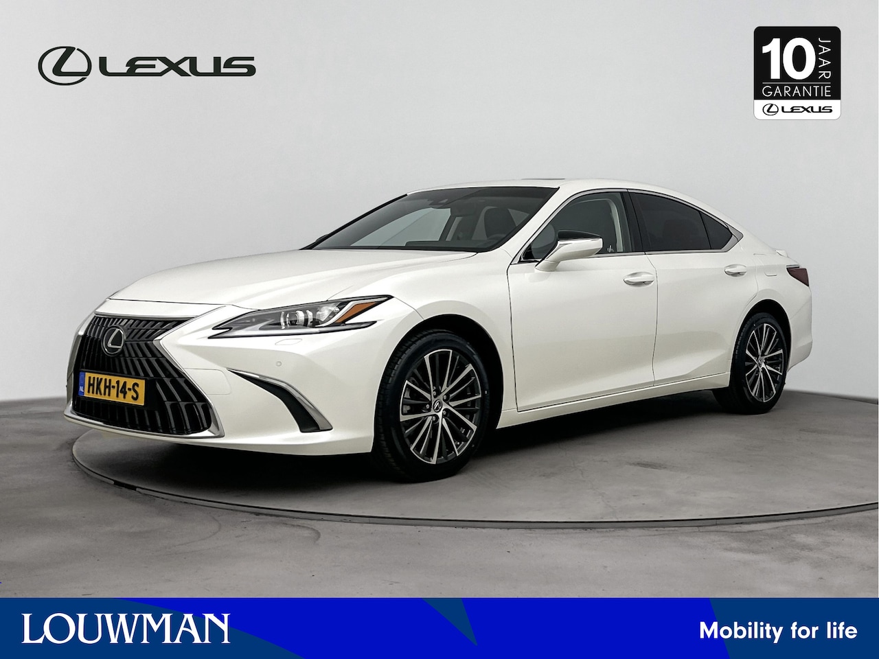 Lexus ES - 300h Business Line | BTW-Auto | Carplay | Adaptive Cruise | - AutoWereld.nl