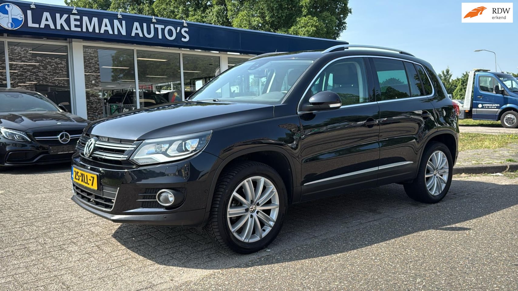 Volkswagen Tiguan - 2.0 TSI Sport&Style 4Motion Blackline Huurkoop Inruil APK Garantie - AutoWereld.nl