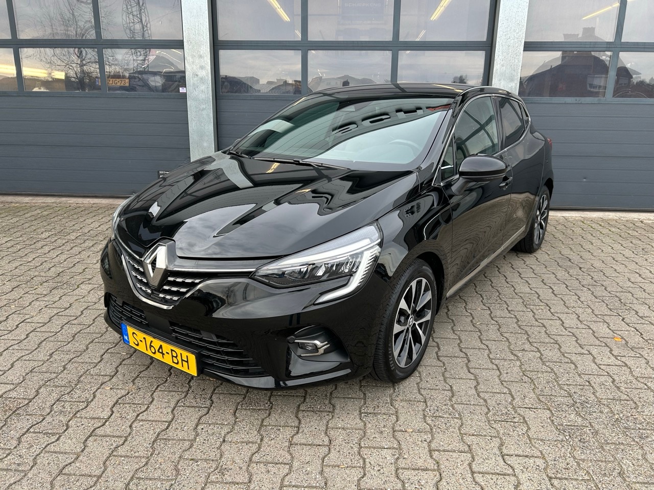 Renault Clio - 1.0 TCe 90pk Techno - AutoWereld.nl