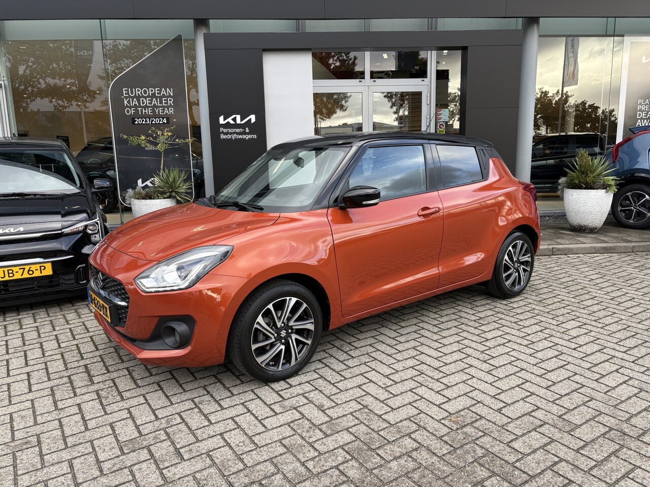 Suzuki Swift - 1.2 Style Smart Hybrid 1.2 Style Smart Hybrid - AutoWereld.nl