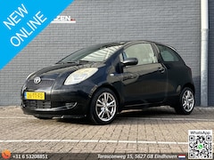 Toyota Yaris - 1.3 VVTi Sol | Airco | Navi |