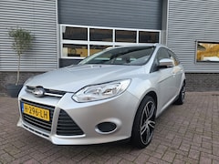 Ford Focus Wagon - | Trekhaak | Airco | 1.6 TI-VCT Trend