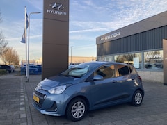 Hyundai i10 - 1.0i i-Premium /Trekhaak*RIJKLAARPRIJS