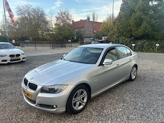 BMW 3-serie - 318i Business Line NAVI NAP