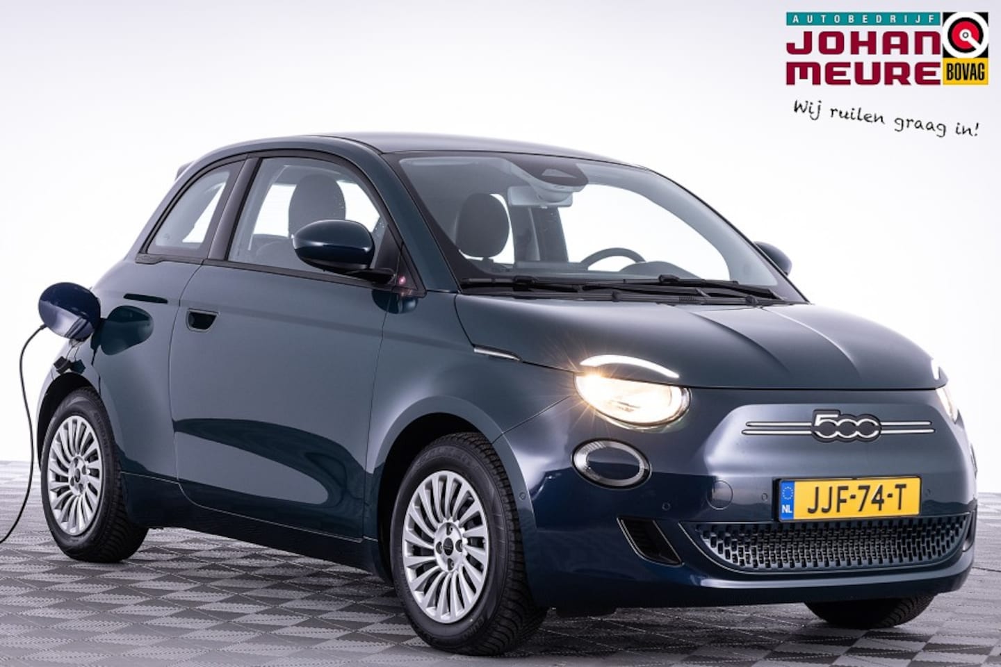 Fiat 500 - Urban 42 kWh | CARPLAY | AIRCO | CRUISE - AutoWereld.nl
