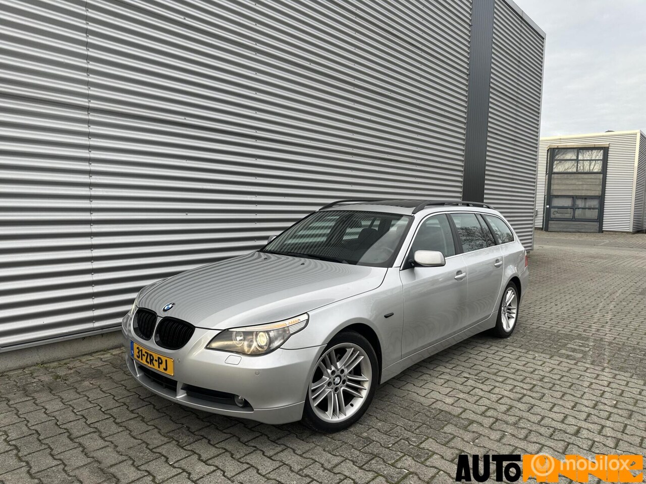 BMW 5-serie Touring - 523i Executive Pano Clima Cruise - AutoWereld.nl