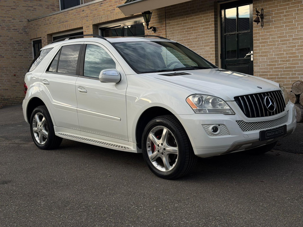 Mercedes-Benz M-klasse - ML350 4matic| AMG | YOUNGTIMER - AutoWereld.nl