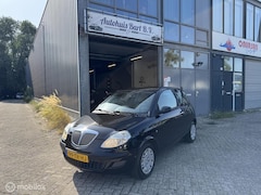 Lancia Y(psilon) - Ypsilon 1.2 Airco Nieuwe APK NAP Logisch