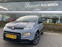Fiat Panda - 1.0 Hybrid City Life Airco - Parkeersensoren achter - bluetooth - Dakrails - Radio - Centr