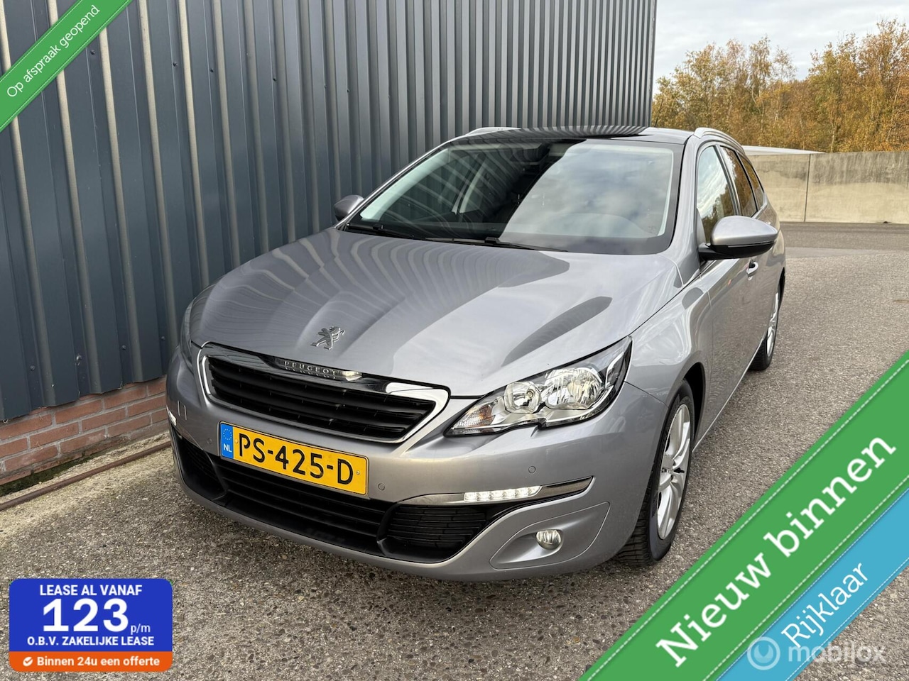Peugeot 308 SW - 1.2 PureTech Blue Lease Premium DRIEM/PANO/APK LANG - AutoWereld.nl