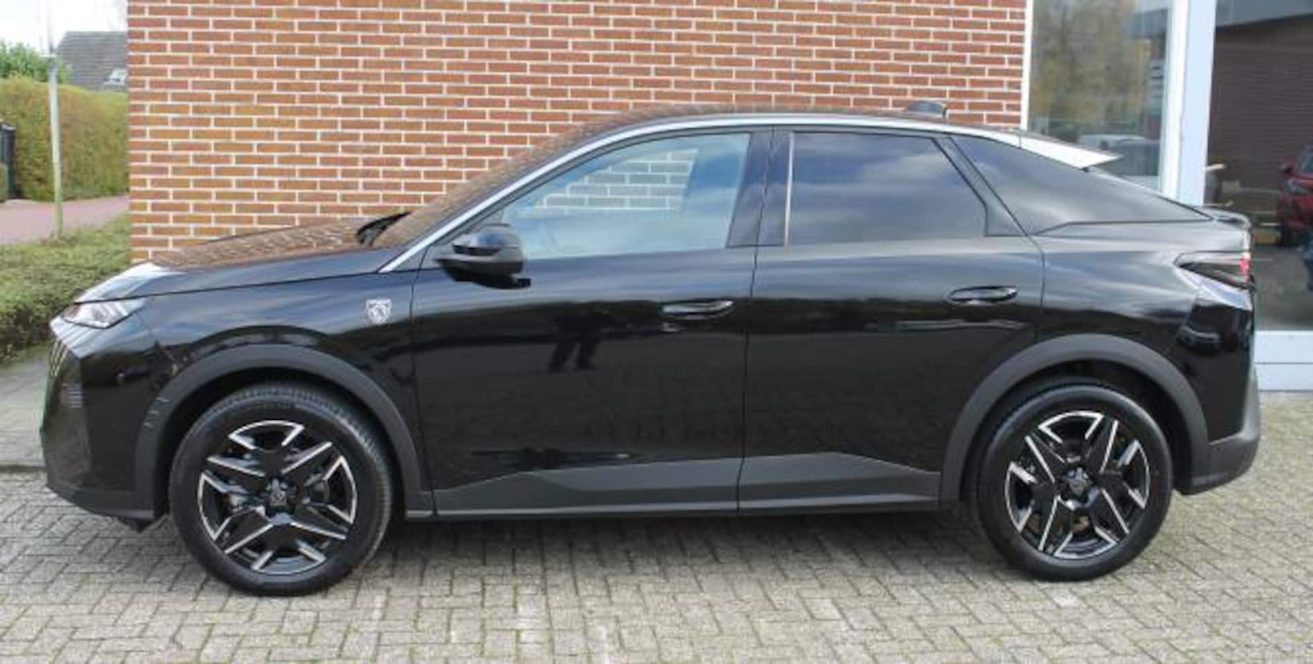 Peugeot 3008 - 1.2 HYBRID 136pk e-DCS6 GT