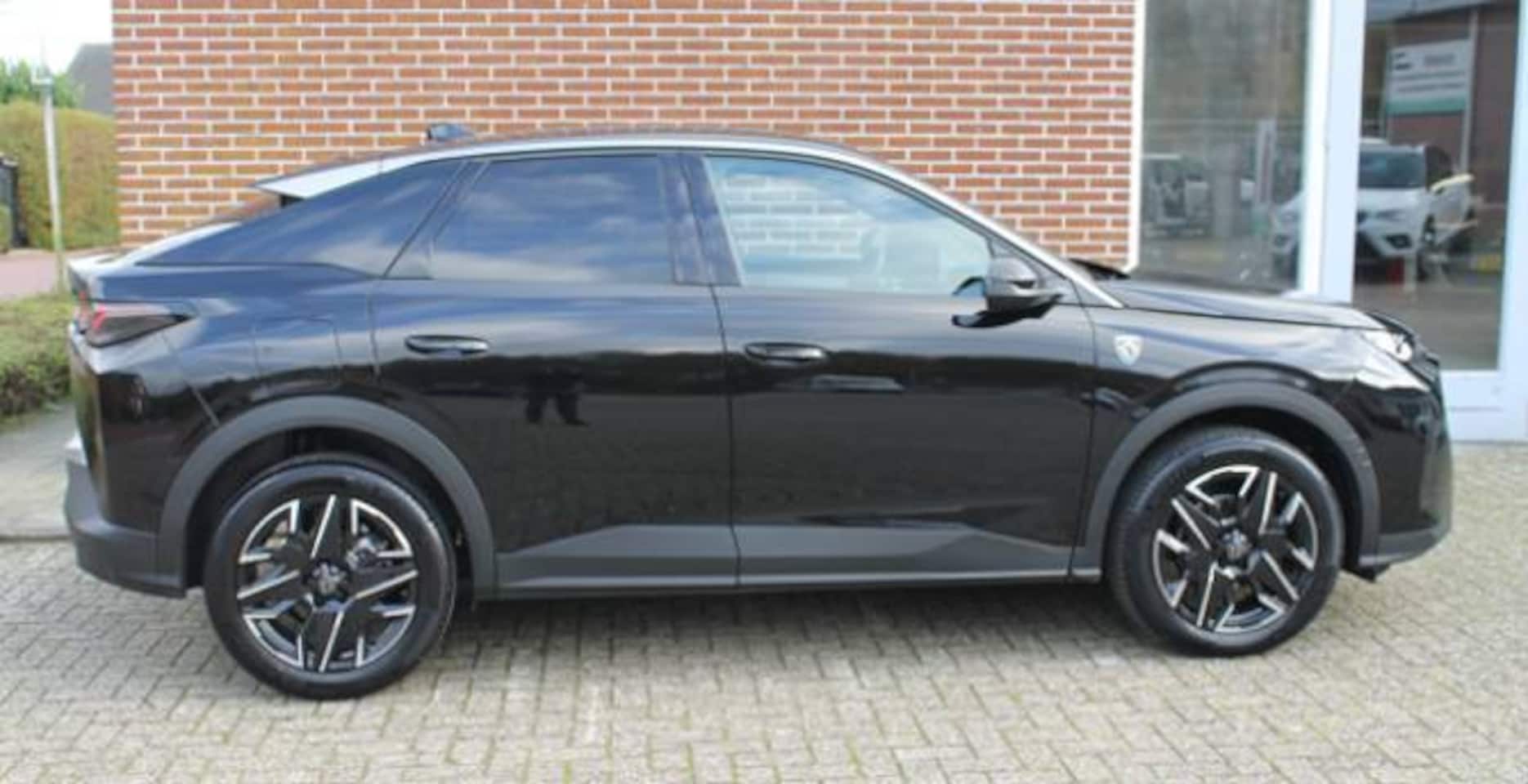 Peugeot 3008 - 1.2 HYBRID 136pk e-DCS6 GT