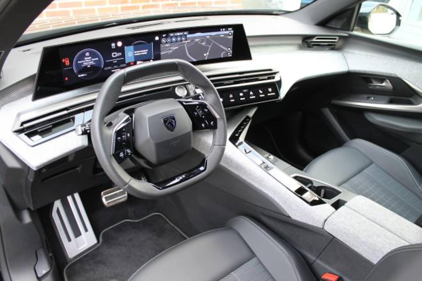 Peugeot 3008 - 1.2 HYBRID 136pk e-DCS6 GT