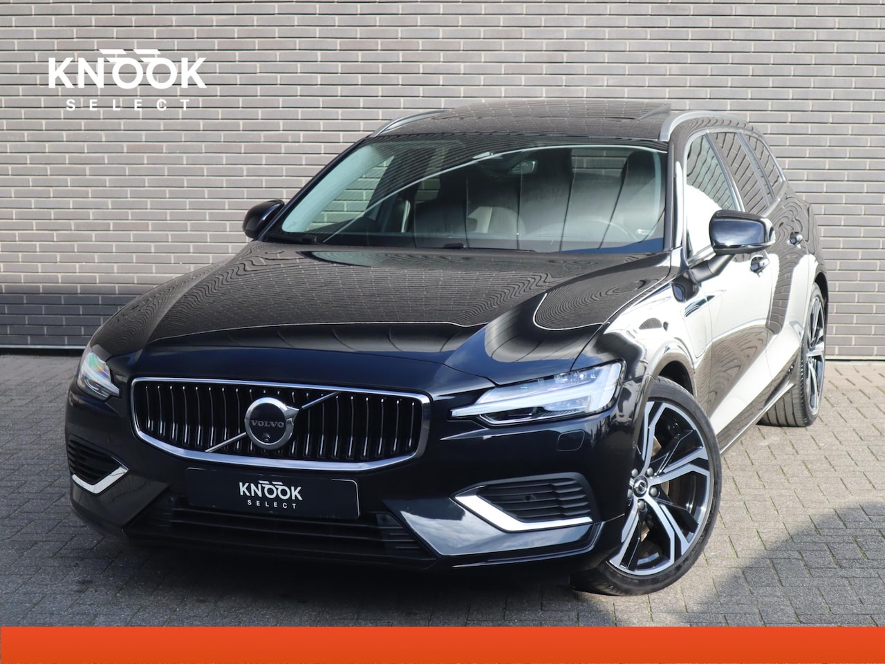 Volvo V60 - 2.0 T8 Plug-in hybrid AWD Ultimate Bright - AutoWereld.nl