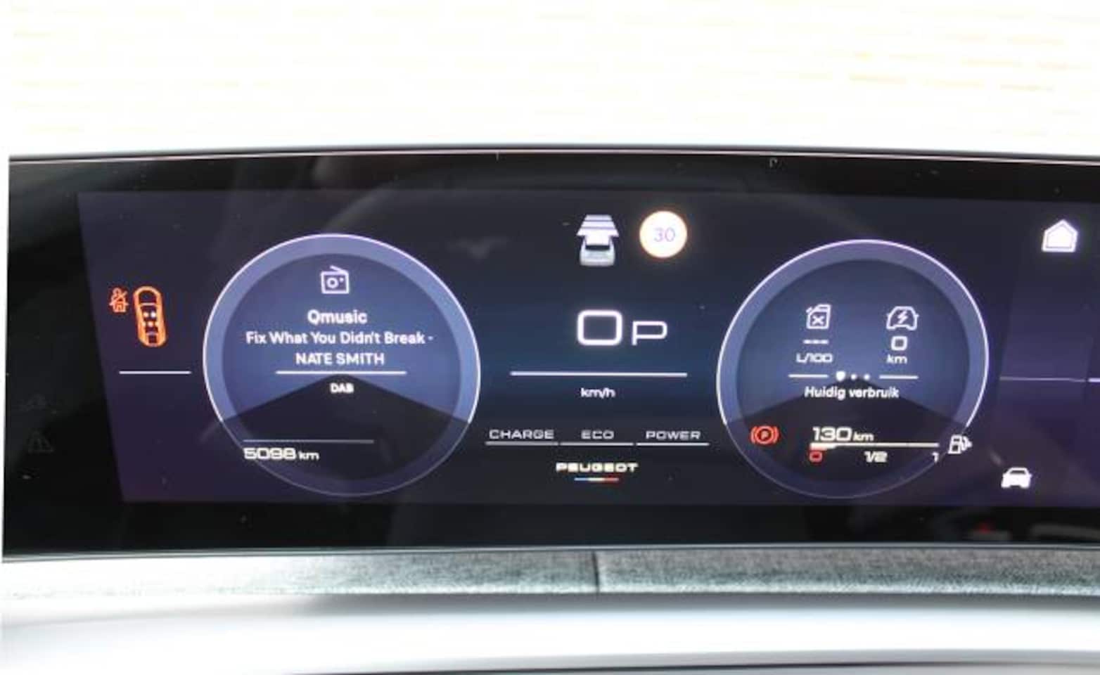 Peugeot 3008 - 1.2 HYBRID 136pk e-DCS6 GT