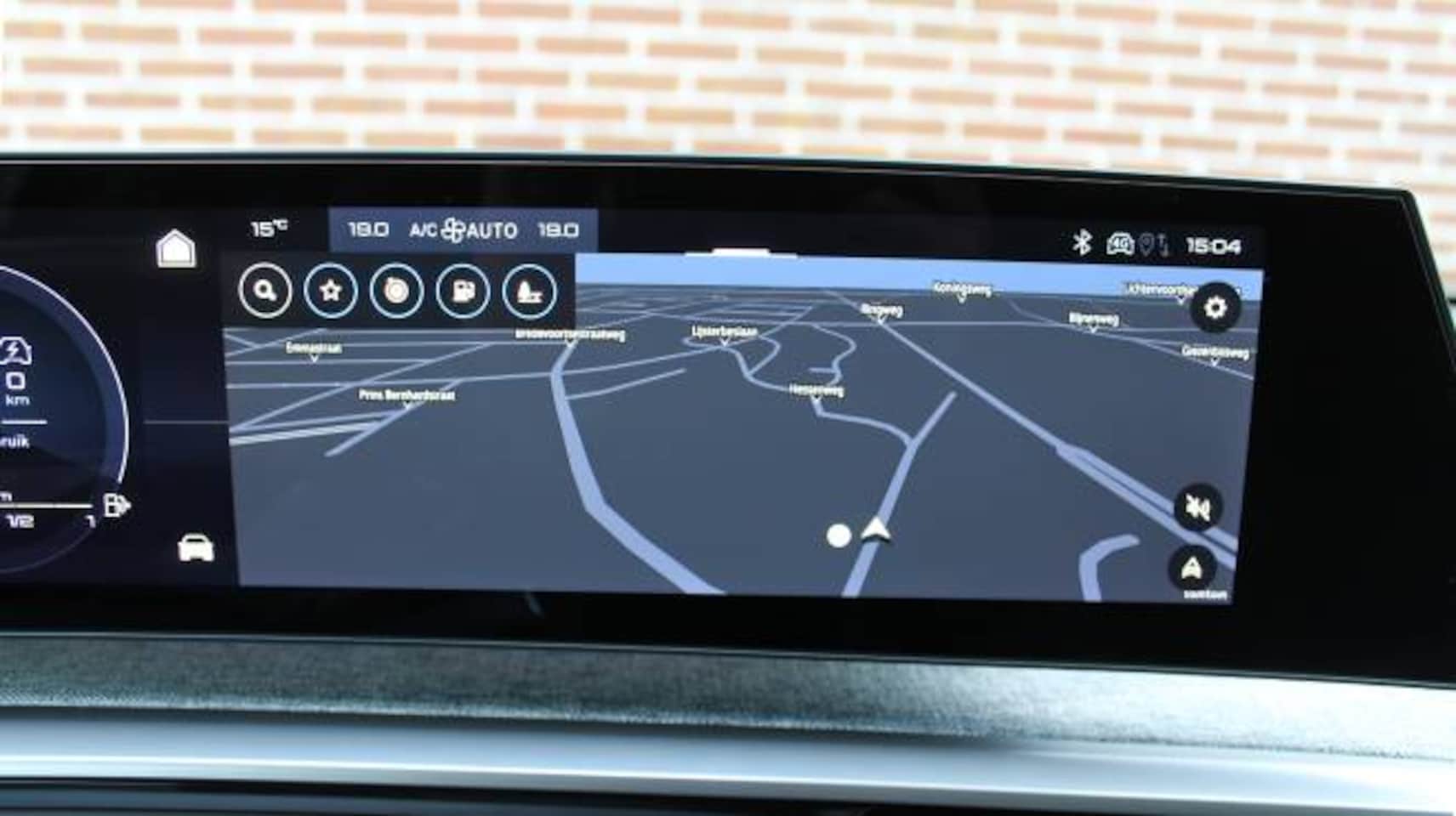 Peugeot 3008 - 1.2 HYBRID 136pk e-DCS6 GT