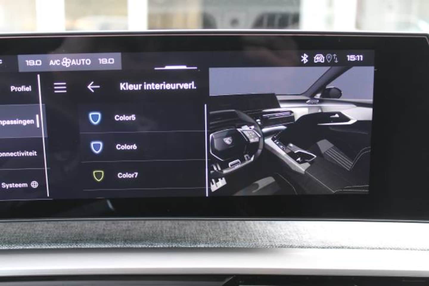 Peugeot 3008 - 1.2 HYBRID 136pk e-DCS6 GT