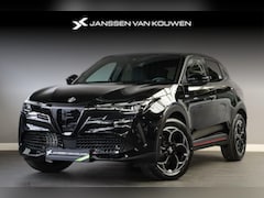 Alfa Romeo Junior - 1.2 Turbo Hybrid Ibrida Speciale Panoramadak / 2+6 jaar garantie