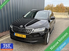Skoda Karoq - 1.0 TSI Clever Edition DIGI DASH/AUTOMAAT/DEALER ONDERHOUDEN