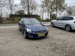 Volvo V60 - 1.6 T3 Ocean Race TREKHAAK NAVI LEER