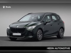BMW 2-serie Active Tourer - 218i | M-sport | Head Up | Comfort Access | Leder | Elektr. verstelbare Sportstoelen | Sto
