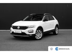 Volkswagen T-Roc - 1.5 TSI 150pk DSG Style Business | Cruise control adaptief | Trekhaak
