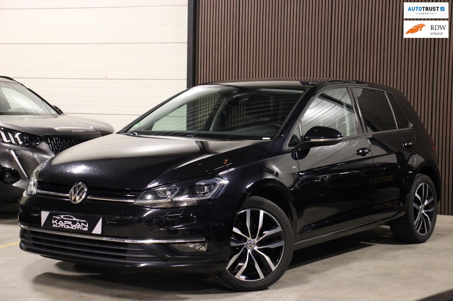 Volkswagen Golf - 1.0 TSI 110PK Join Matrix LED ACC Navi ParkCam CarPlay Stoelverw Garantie - AutoWereld.nl