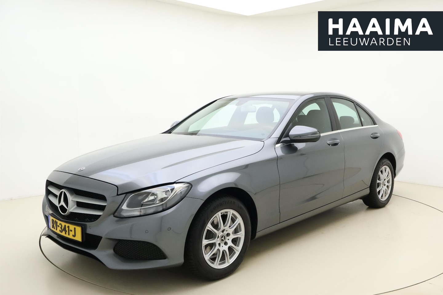 Mercedes-Benz C-klasse - 160 Business 130 PK | Handgeschakeld | Elektrisch verstelbare Stoelen | Parkeersensor | Li - AutoWereld.nl