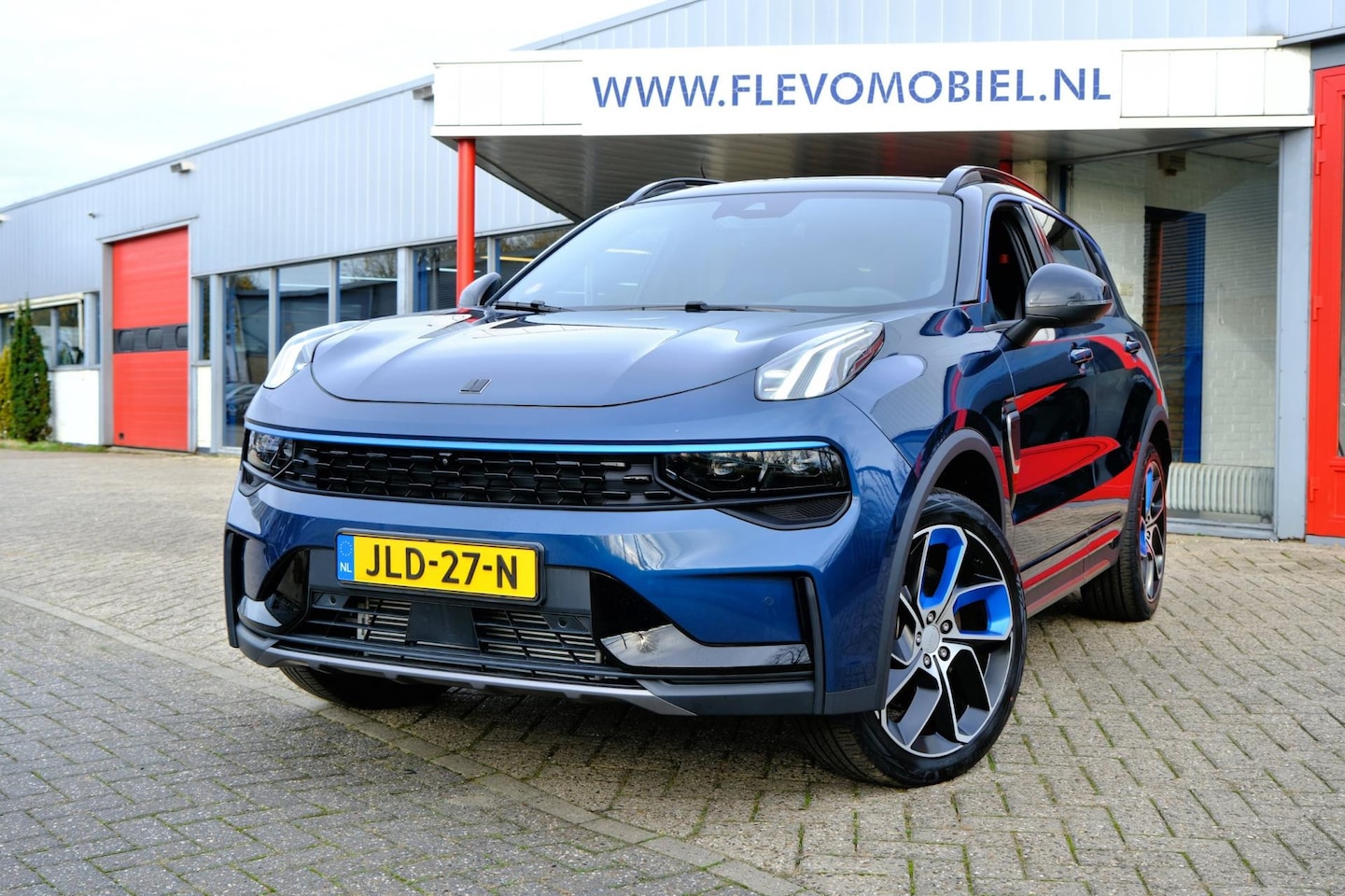 Lynk & Co 01 - 1.5 Aut. Zwarte hemel|Trekhaak|360 Camera|Pano|Navi|Adapt.Cruise|Apple CarPlay - AutoWereld.nl