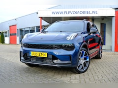 Lynk & Co 01 - Hybrid 1.5 Aut. Zwarte hemel|Trekhaak|360 Camera |Pano|Navi|Adapt.Cruise| Apple CarPlay