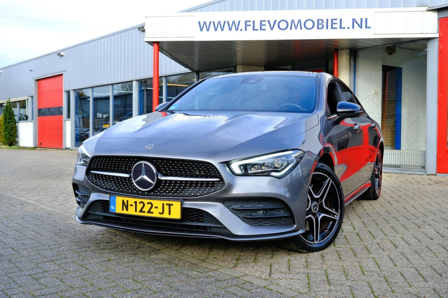 Mercedes-Benz CLA-Klasse - 250 e Business Solution AMG Limited Aut. Pano|1e Eig|Leder-alcantara|Navi|LMV|Cam|Enz! - AutoWereld.nl