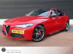 Alfa Romeo Giulia - 2.0T Super | Clima | Cruise | Multimedia/Navi | Leder | PDC + Camera |