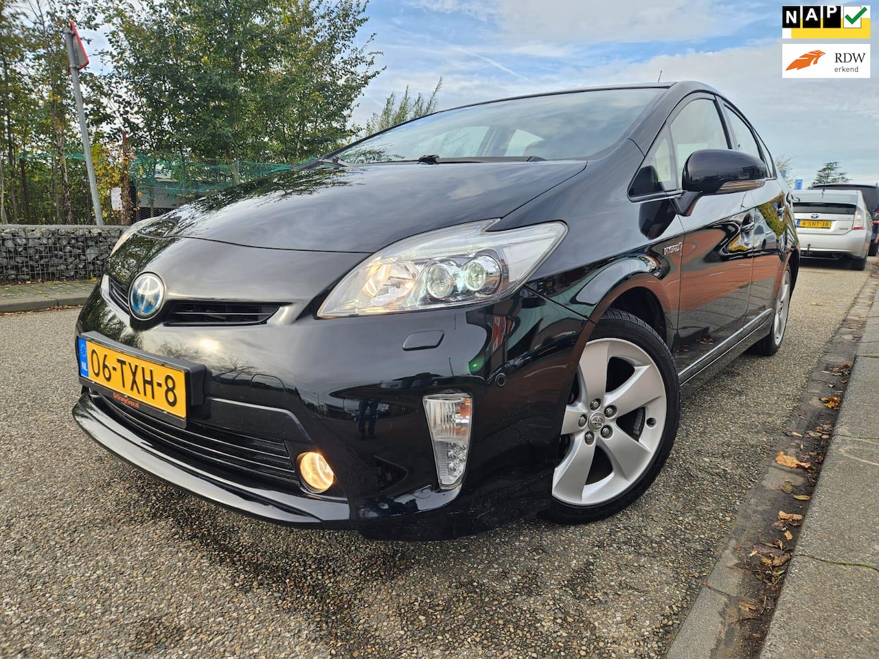 Toyota Prius - 1.8 Executive Business Open Dak Radar GARANTIE - AutoWereld.nl