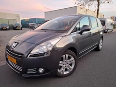 Peugeot 5008 - 1.6 THP ST Premiere 7p. CLIMA/CRUISE/NAVI/PDC
