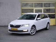 Skoda Octavia Combi - 1.5 TSI 150PK Automaat Business Edition Plus BJ2020 Lmv 17" | Led V+A | Pdc | Navi | Keyle