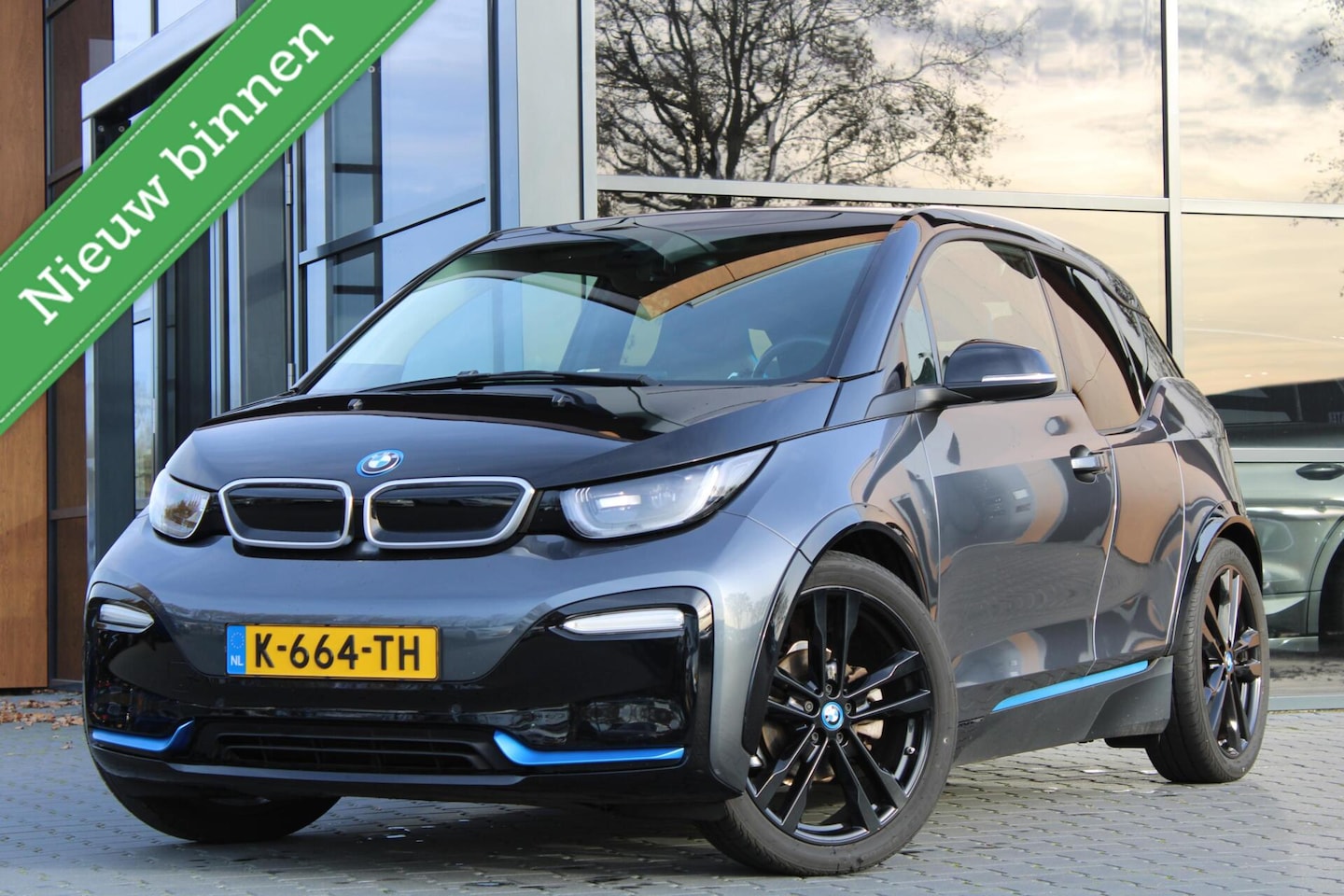 BMW i3 - S 42kWh Adaptive Cruise | Keyless | Navi | PDC | Luxe - AutoWereld.nl