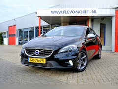 Volvo V40 - 2.0 D2 R-Design Xenon|Navi|Leder-Alcantara|Clima|LMV