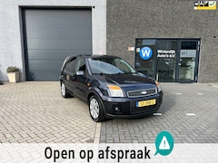 Ford Fusion - 1.6-16V Futura Automaat, Airco, 5Deurs, NAP