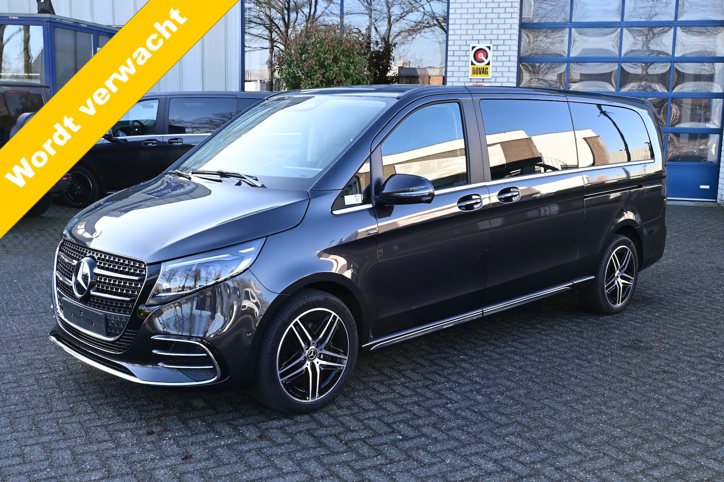 Mercedes-Benz V-klasse - 300d AMG L3 DC AMG pakket, Easy Pack Pakket, Distronic - AutoWereld.nl