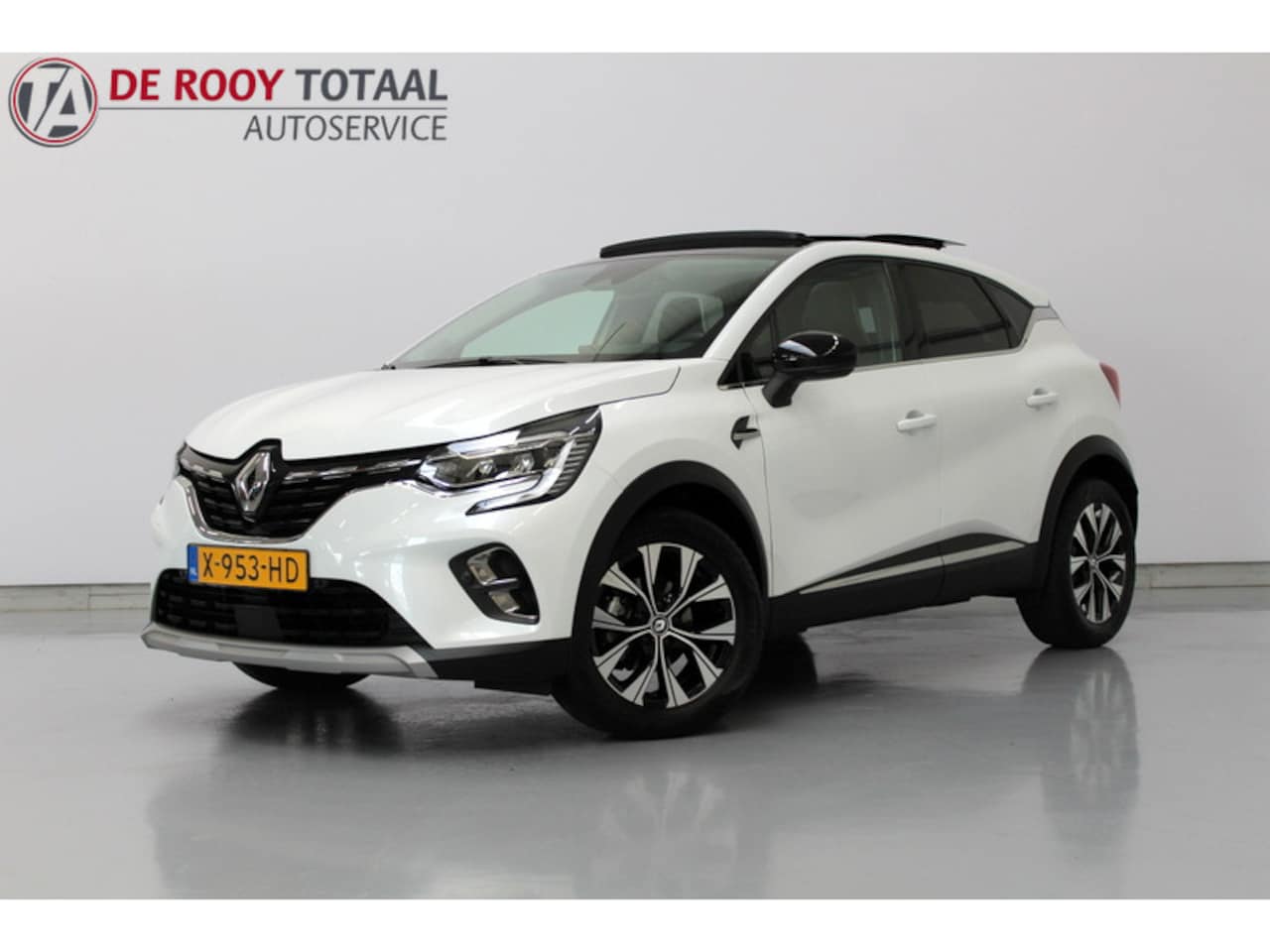 Renault Captur - 1.3 Mild Hybrid 140 techno 1.3 mild hybrid 140 techno 141PK, PANORAMADAK | DEELS LEER | BOSE | STOEL/STUUR/RUITVERWAR - AutoWereld.nl