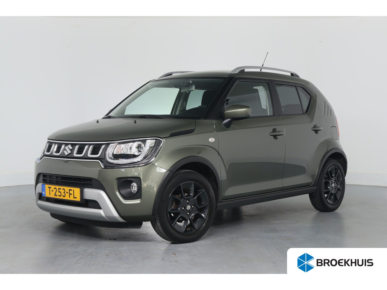 Suzuki Ignis - 1.2 Smart Hybrid Select | Dealer Onderhouden! | Navi | Airco | DAB | Camera | Lichtmetalen - AutoWereld.nl