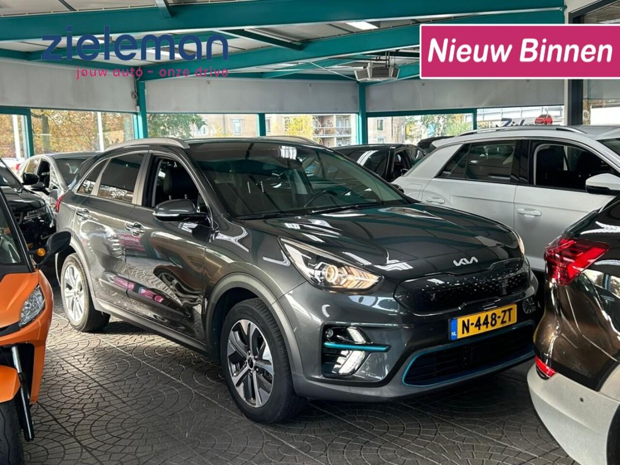 Kia Niro - E-niro Edition 64 kWh - Carplay, Trekhaak, Stoelverw. SOH 100% - AutoWereld.nl