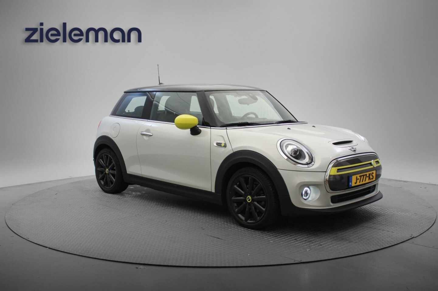 MINI Mini-Electric - Essential 33 kWh - Carplay, Navi, Half Leer, Camera, Stoelverw. - AutoWereld.nl