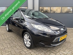 Ford Fiesta - 1.25 Titanium Uitvoering // 5Drs_ Airco