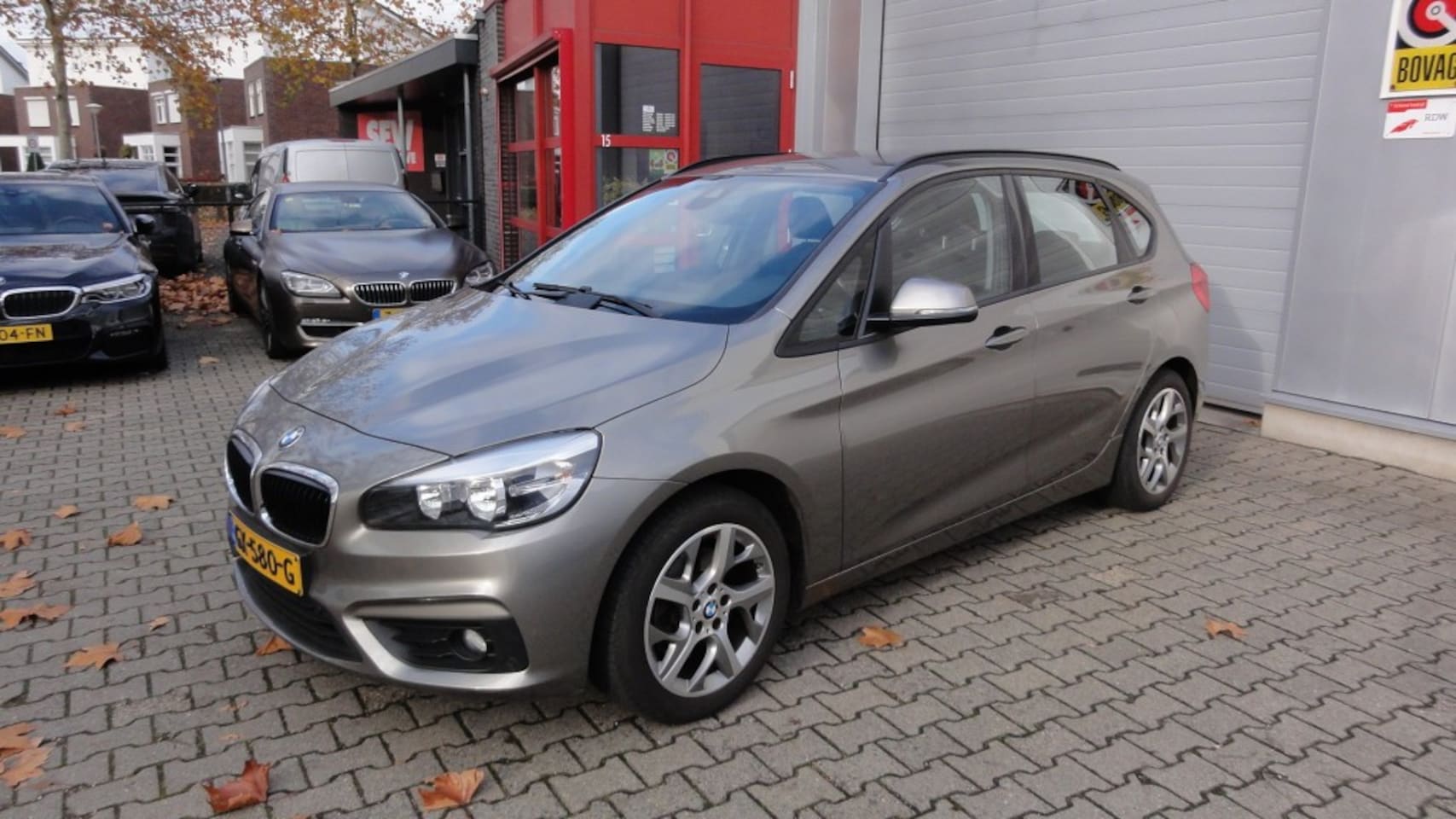 BMW 2-serie Active Tourer - 218i Active Tourer. High Executive. - AutoWereld.nl